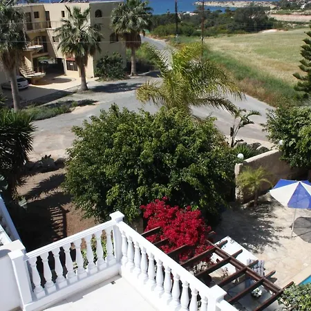 Lovely 7 Bedroom 호텔 4*