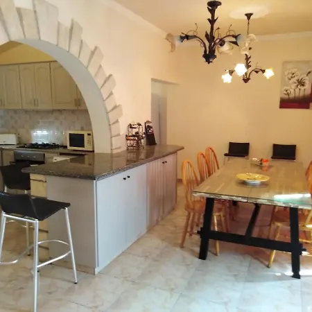 호텔 Lovely 7 Bedroom