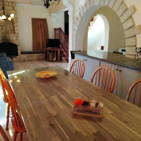 Lovely 7 Bedroom